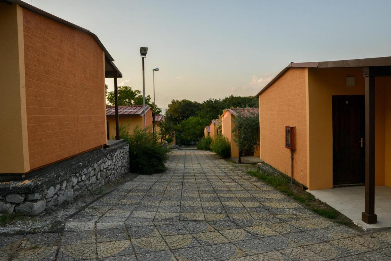 Village Of Peace - House 34 ชโคเดอร์ ภายนอก รูปภาพ